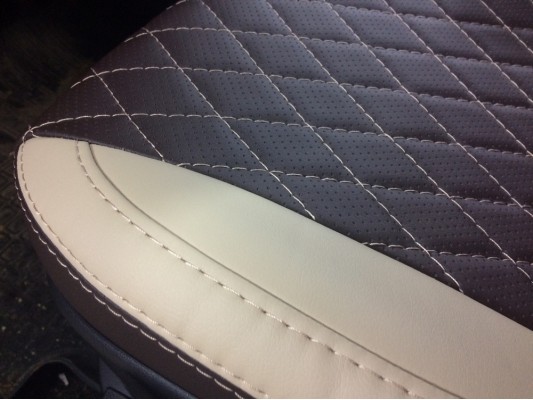 Авточехлы на Kia Rio 4 X-Line