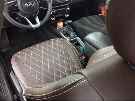 Авточехлы на Kia Rio 4 X-Line