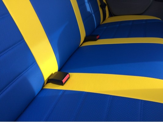 Авточехлы на Renault Logan