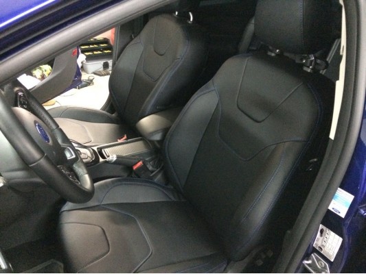 Каркасные авточехлы на Ford Focus 3 рестайлинг