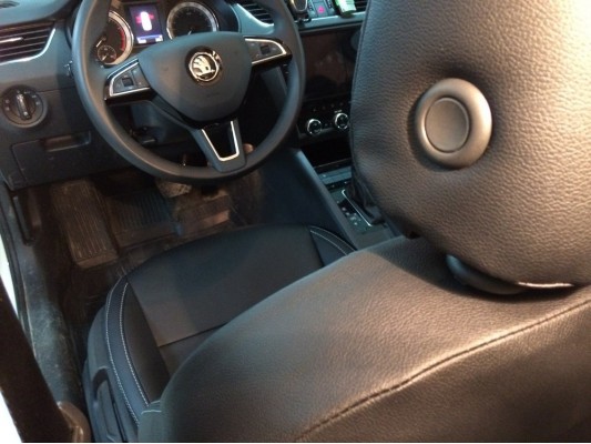 У вас другая модель авто? Каркасные авточехлы пошить сможем!